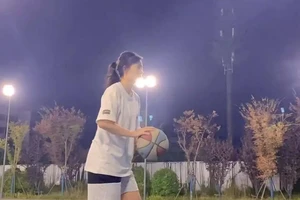 标题:女性篮球运动员适合哪些高效的训练手段?全面解析与实践指南